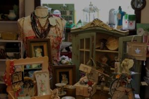 antiques dealers in wilmington de